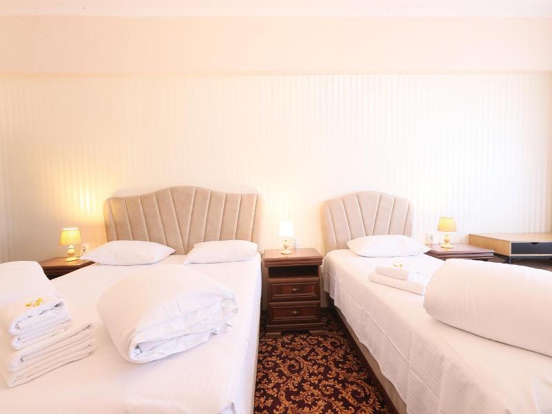 Hotel Impero image