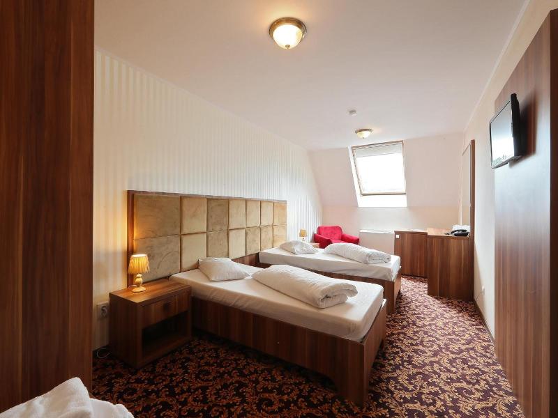 Hotel Impero image