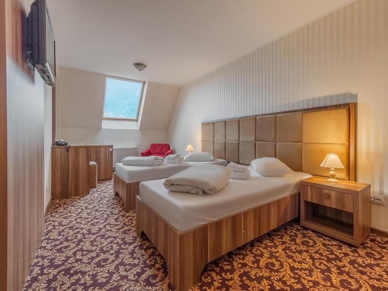 Hotel Impero image