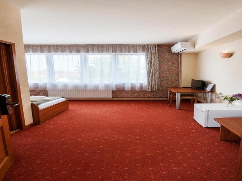 Hotel Olimp image