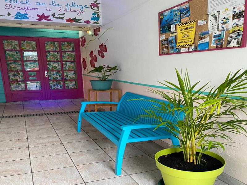 Hotel De La Plage image