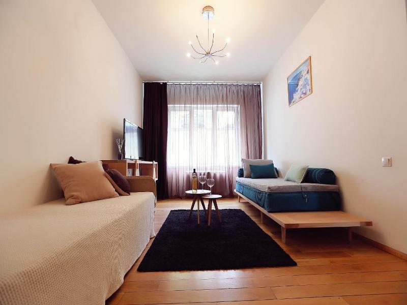 Living In Aparthotel image