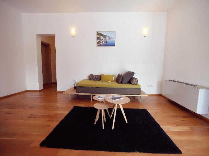 Living In Aparthotel image