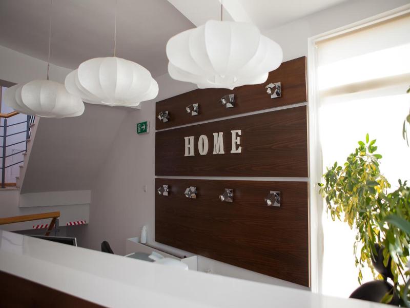 Living In Aparthotel image