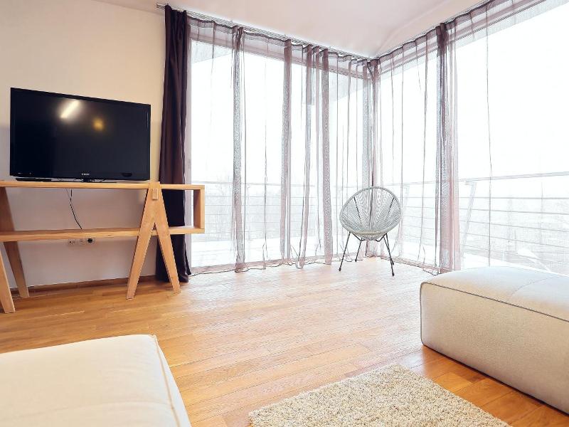 Living In Aparthotel image