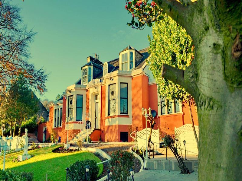 Tayview Hotel image
