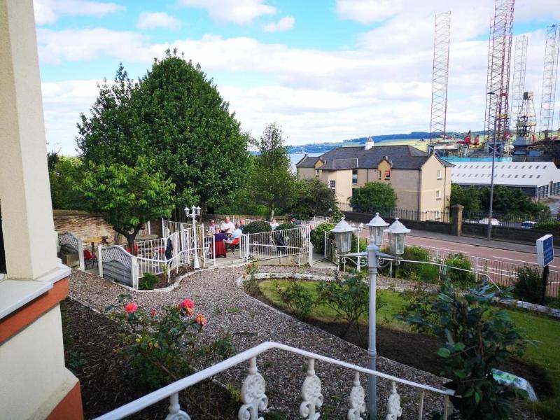 Tayview Hotel image
