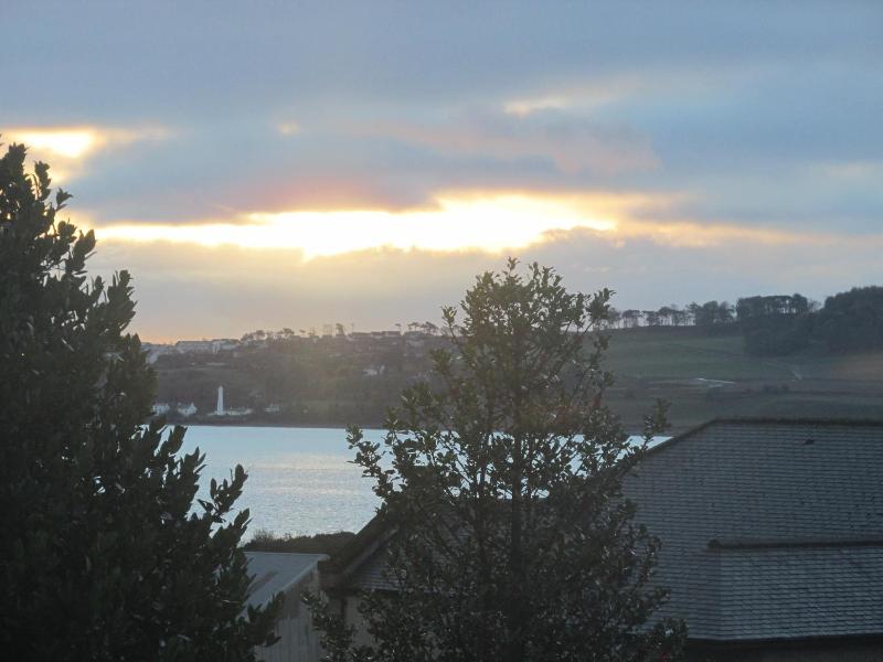 Tayview Hotel image
