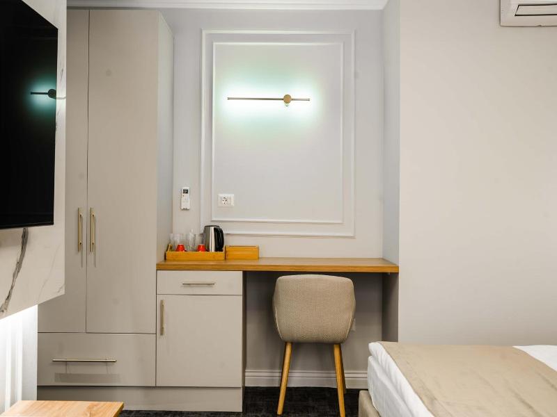 Hotel Zamca Suceava image