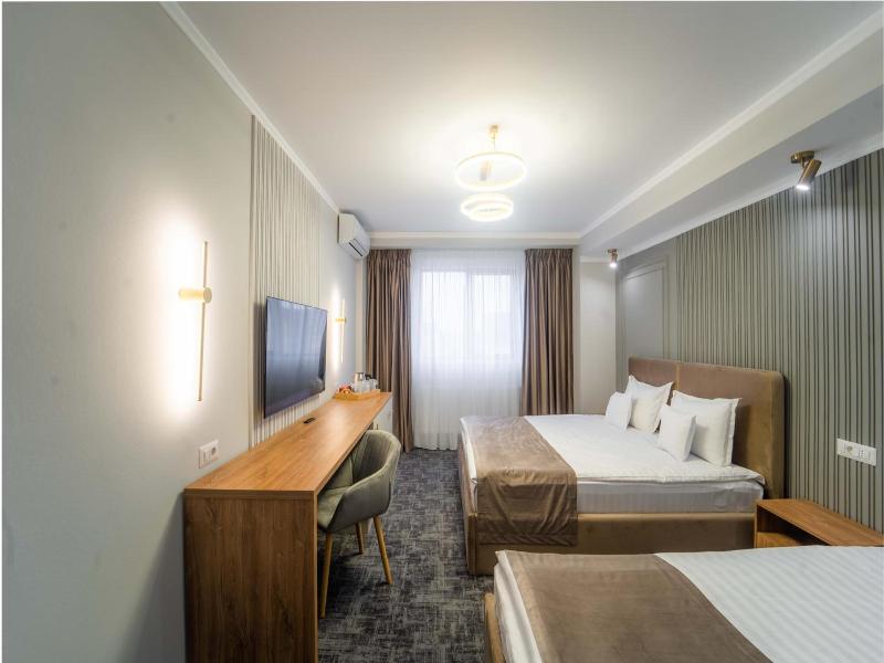 Hotel Zamca Suceava image