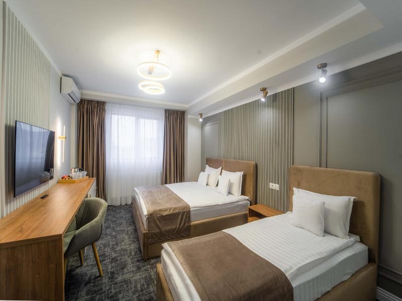 Hotel Zamca Suceava image