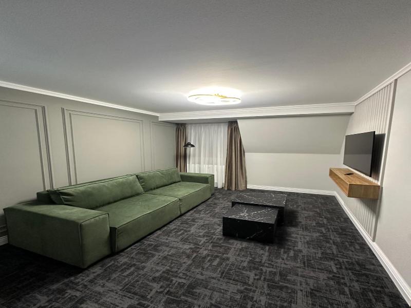 Hotel Zamca Suceava image
