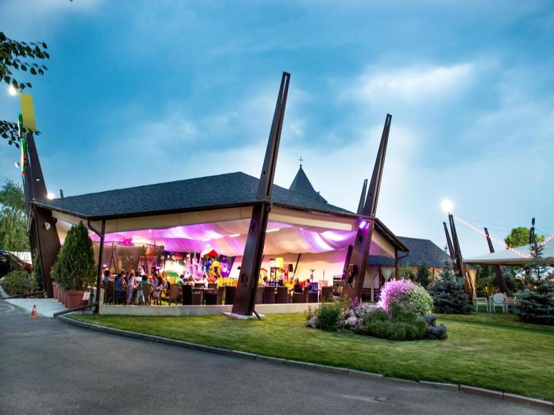 Hotel Zamca Suceava image