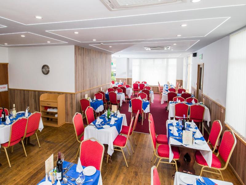 The Sandringham Hotel image
