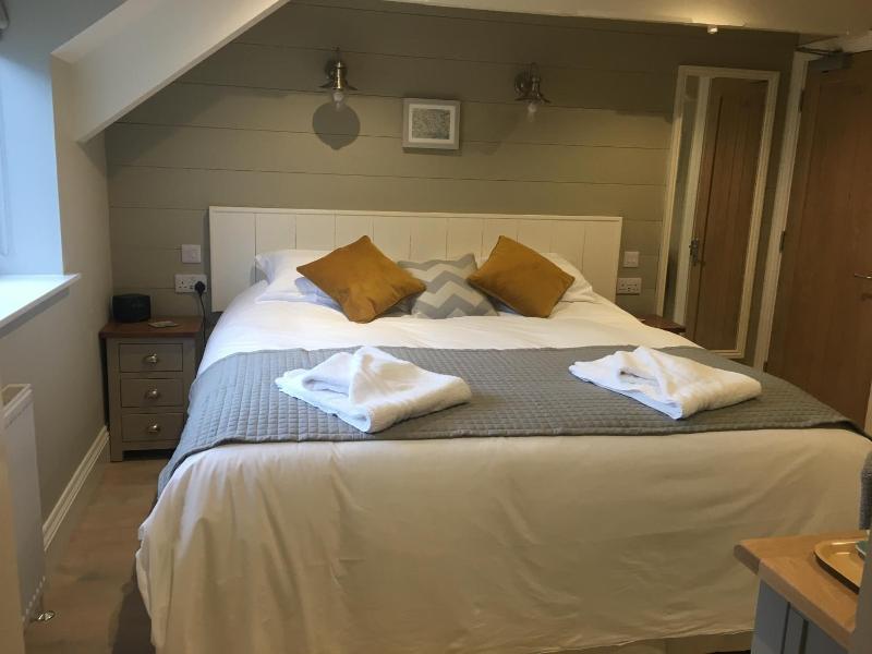 The Galleon Inn image