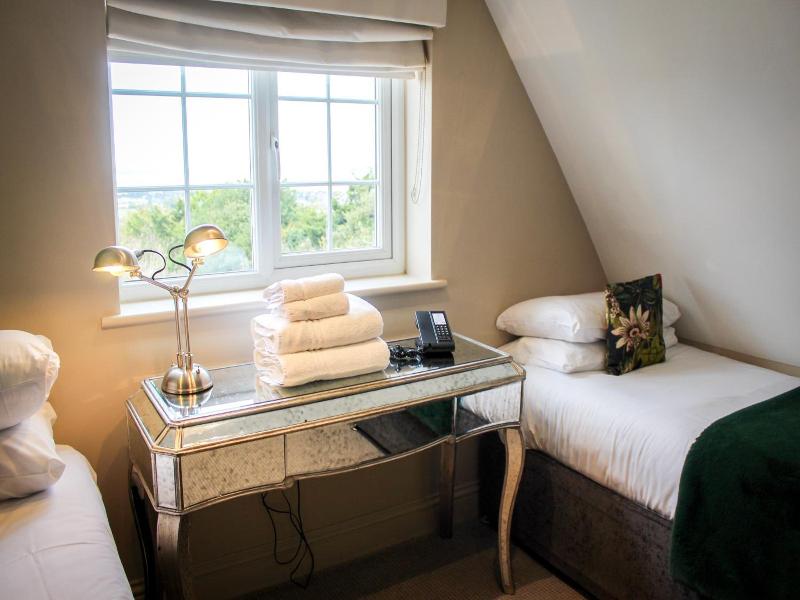 The Crescent Turner Hotel image