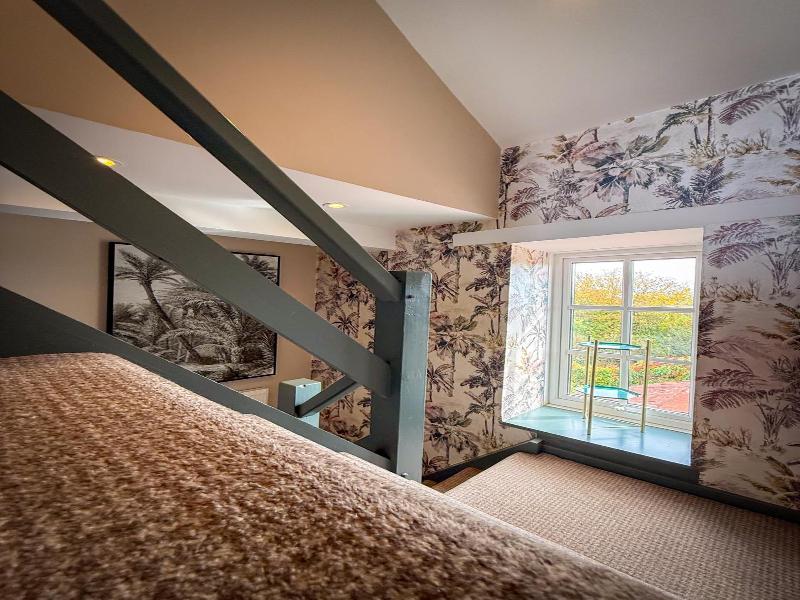 The Crescent Turner Hotel image
