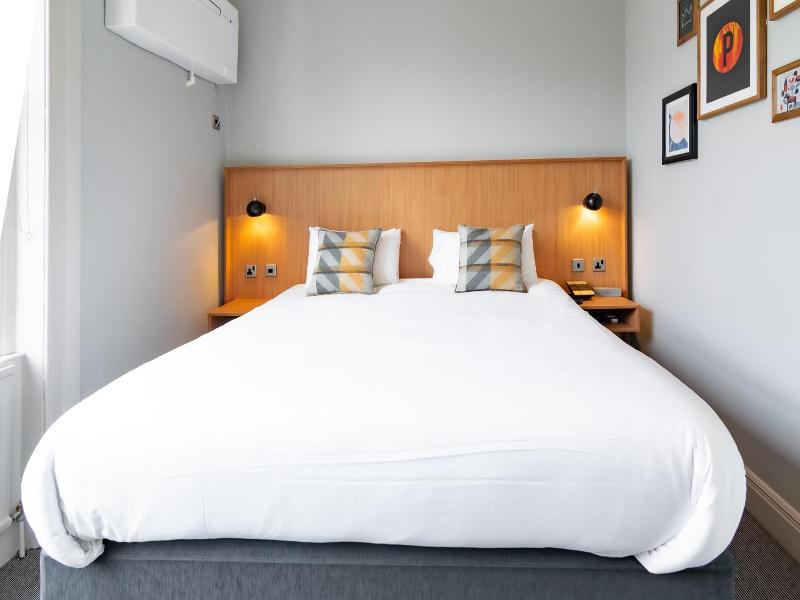 Victoria Inn image