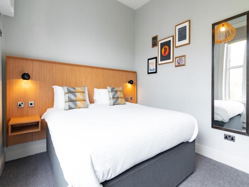 Victoria Inn image