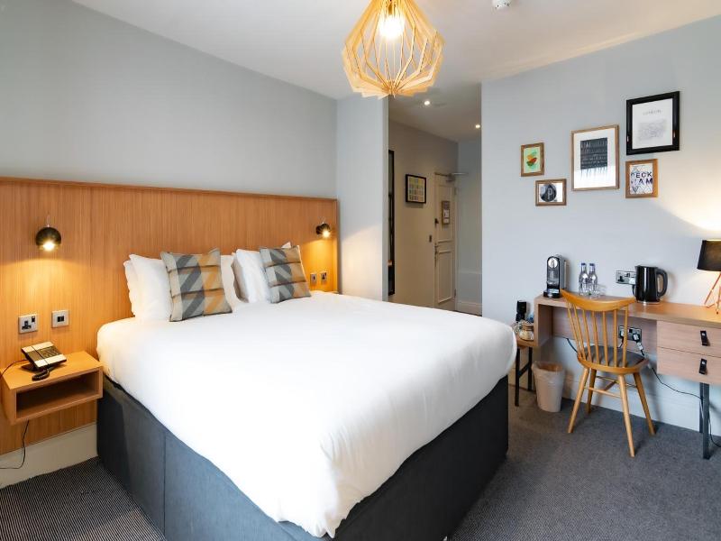 Victoria Inn image