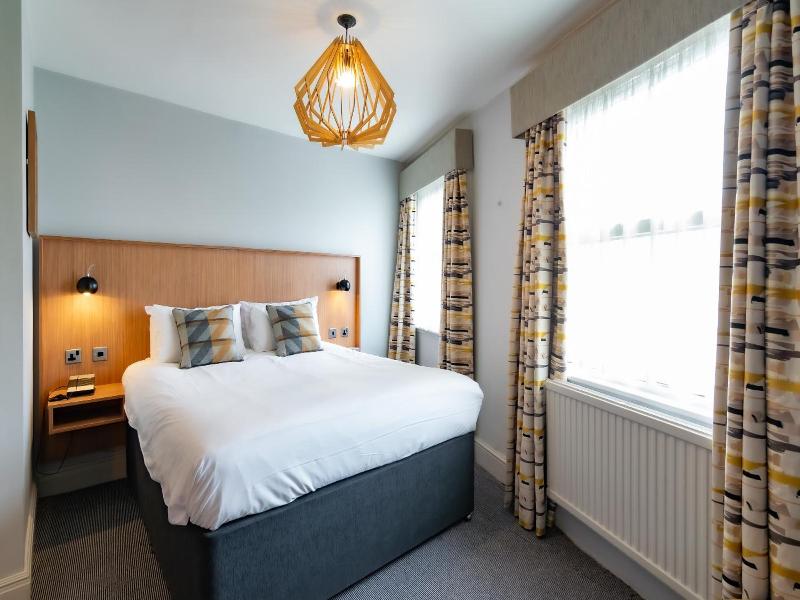 Victoria Inn image