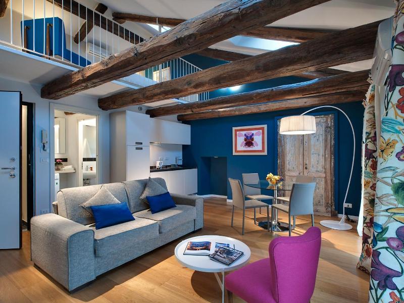 Piazza Vittorio Suites image