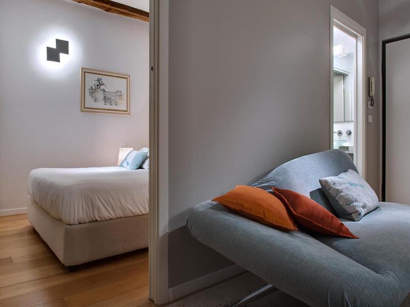 Piazza Vittorio Suites image