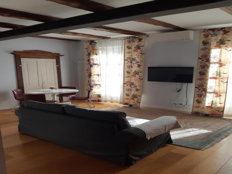 Piazza Vittorio Suites image