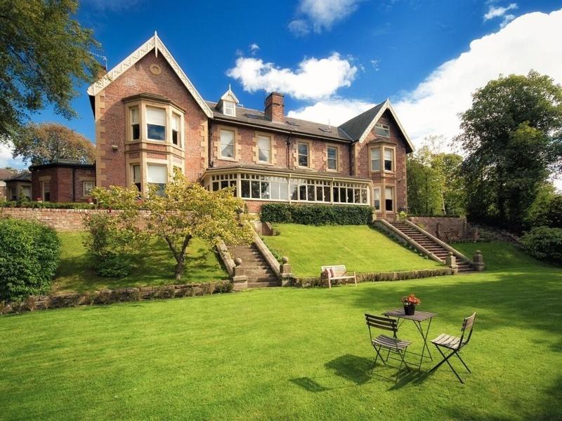 Eslington Villa image
