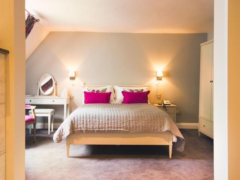 Eslington Villa image