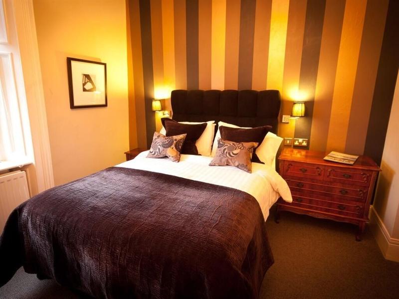 Eslington Villa image