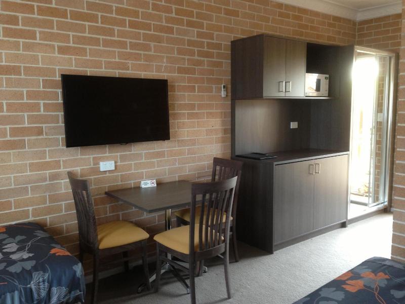 Alexander The Great Motel image