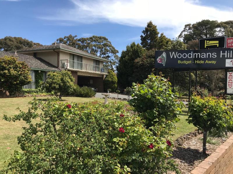 Woodmans Hill Motel image