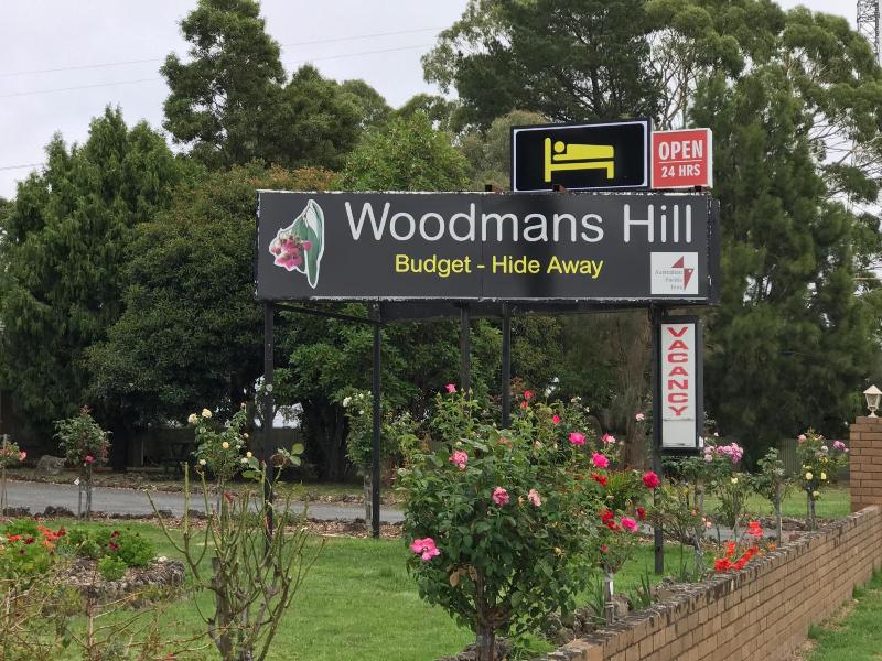 Woodmans Hill Motel image