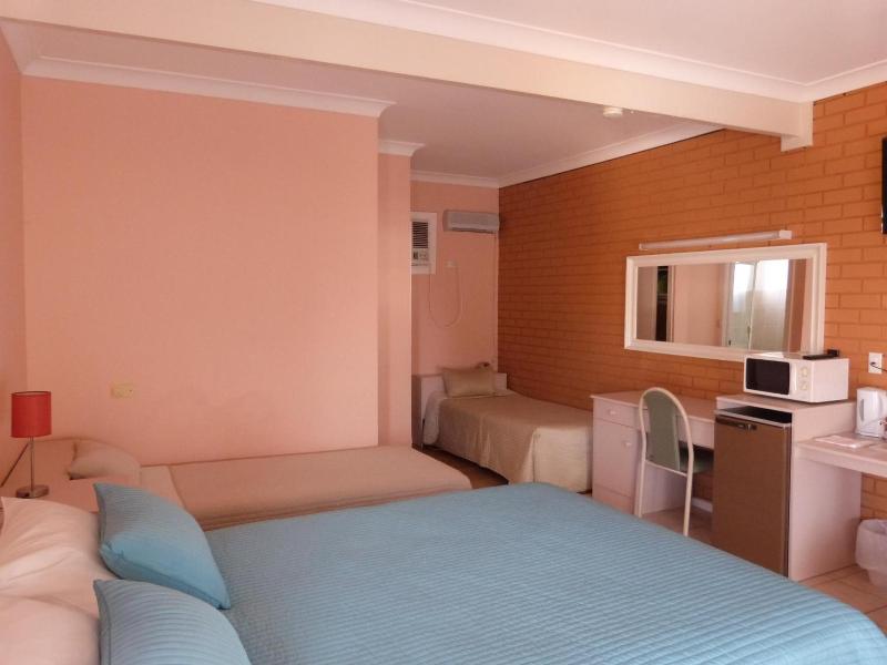 Fullarton Motor Lodge image