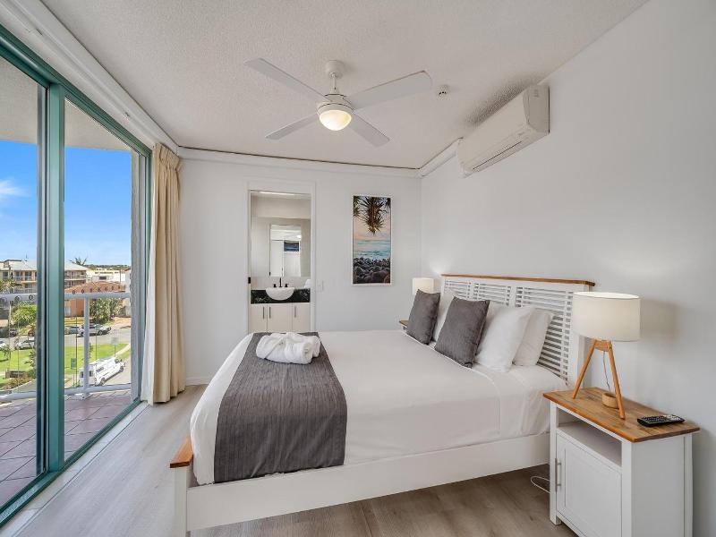 Waterview Resort image