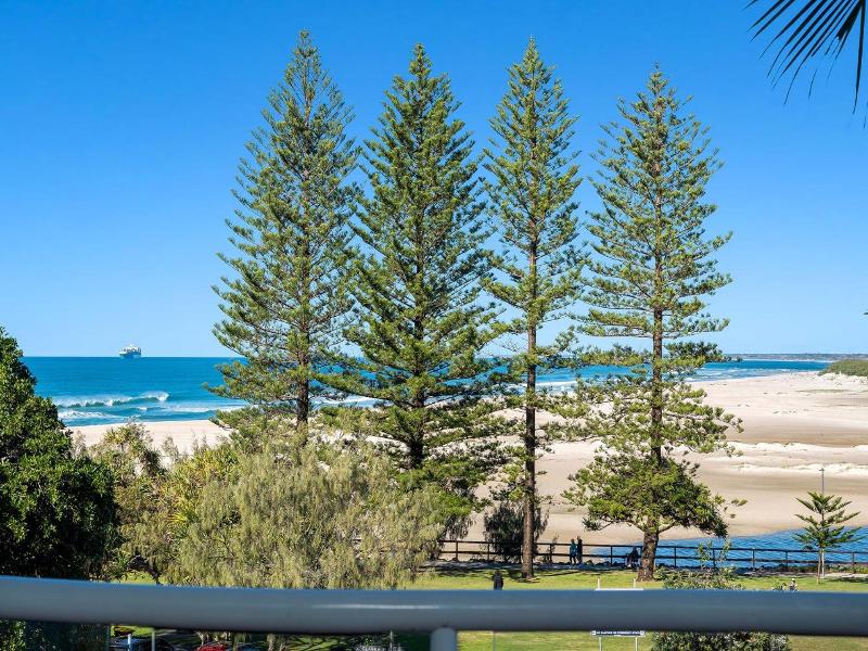 Waterview Resort image