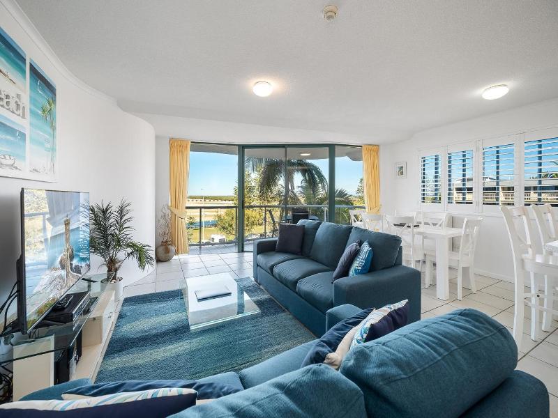 Waterview Resort image