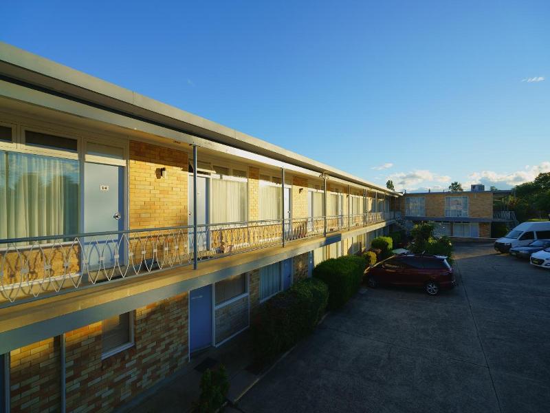 Olympia Motel image