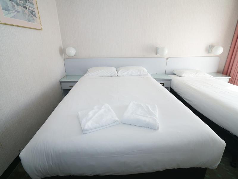 Olympia Motel image