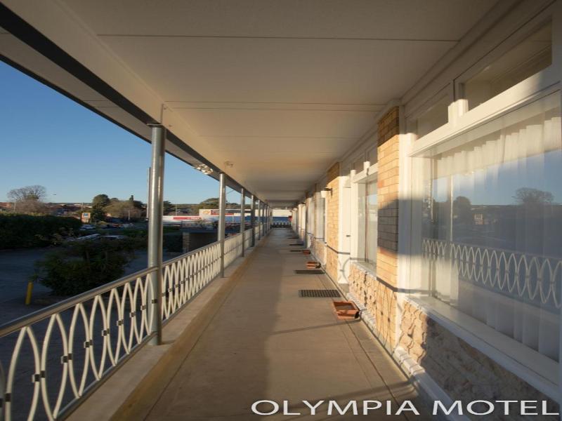 Olympia Motel image