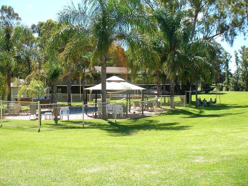 Tocumwal Golf Resort