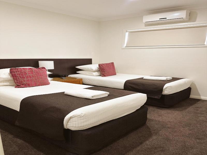 Red Earth Motel