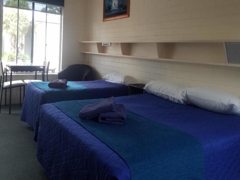 Bairnsdale Town Central Motel image