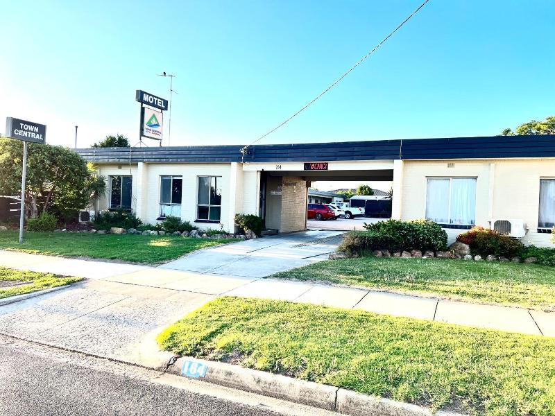 Bairnsdale Town Central Motel image