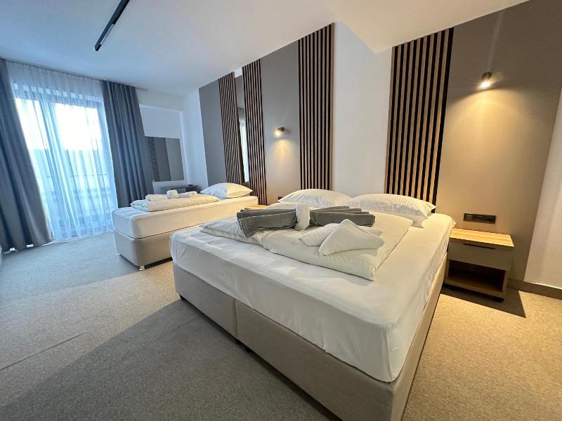 Hotel Suljovic image