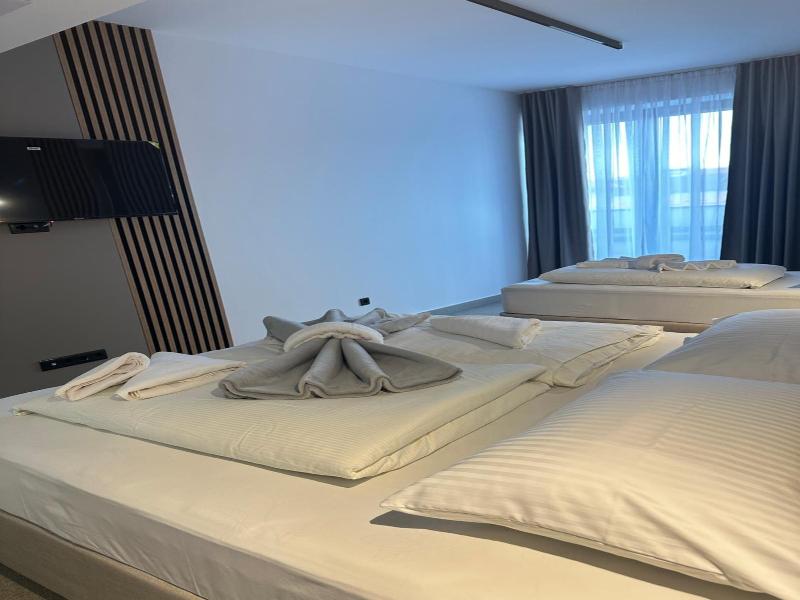 Hotel Suljovic image