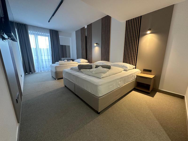 Hotel Suljovic image