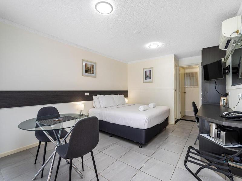 Gallery Motel image