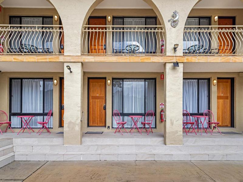 Gallery Motel image